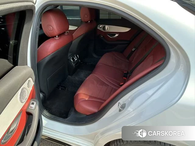 Mercedes-Benz Class C id 4320948 из Китая 11