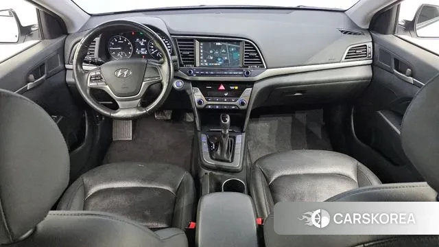 Hyundai Avante AD id 3558010 из Кореи 17