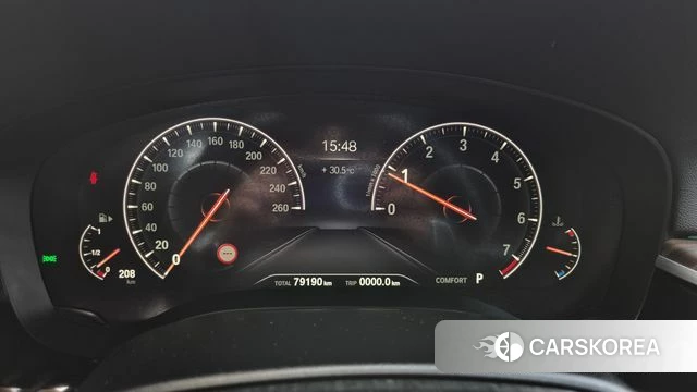 BMW 5 Series (G30) id 4836773 из Кореи 30