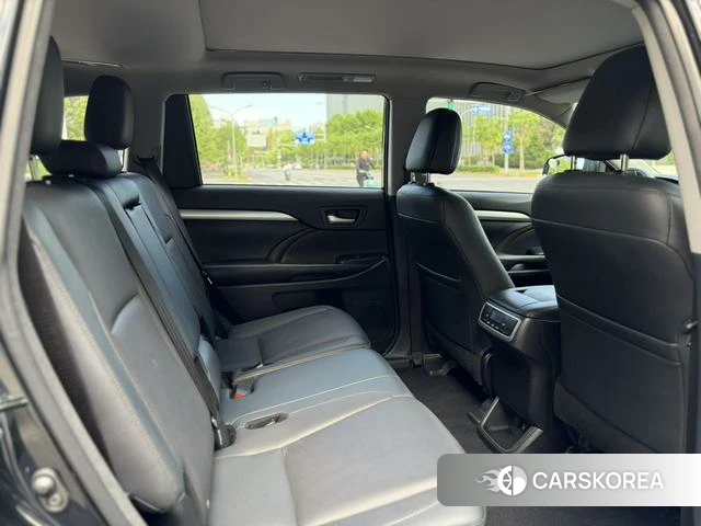 Toyota Highlander id 4253464 из Китая 24