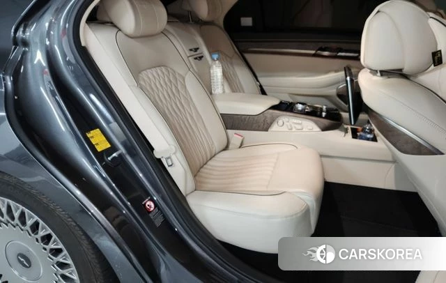 Genesis G90 id 3853595 из Кореи 7