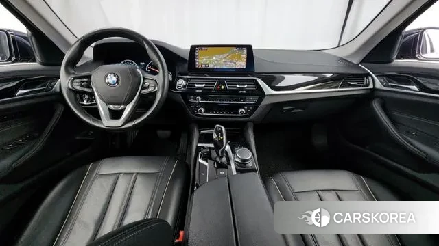 BMW 5 Series (G30) id 3728240 из Кореи 17