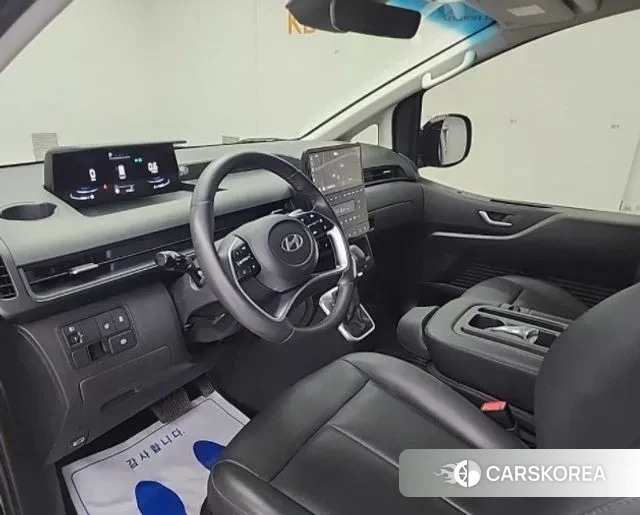 Hyundai Staria id 3763520 из Кореи 17