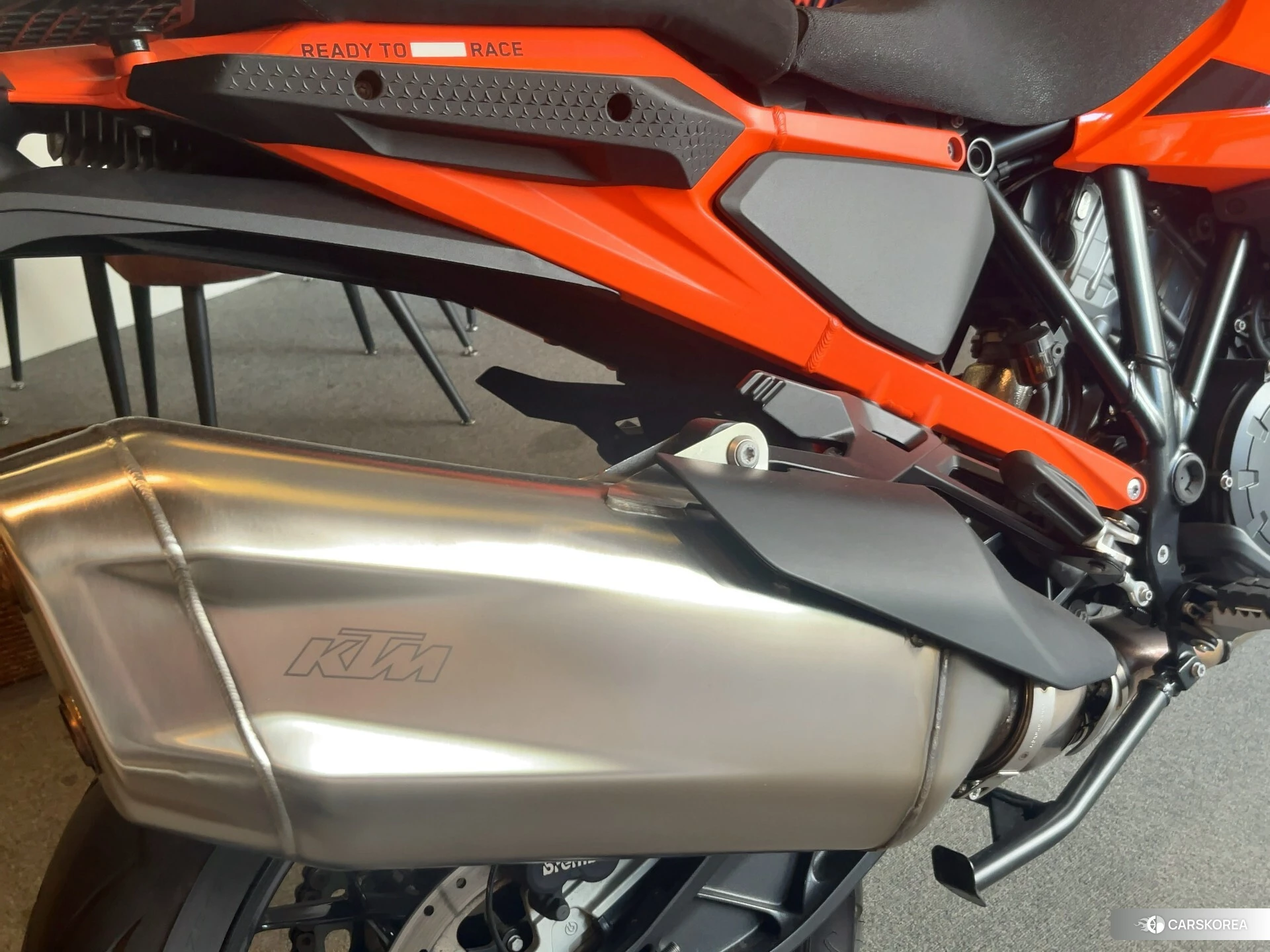OTHER KTM 1290SUPERADO BENCH YAS id 4347878 из Японии 7