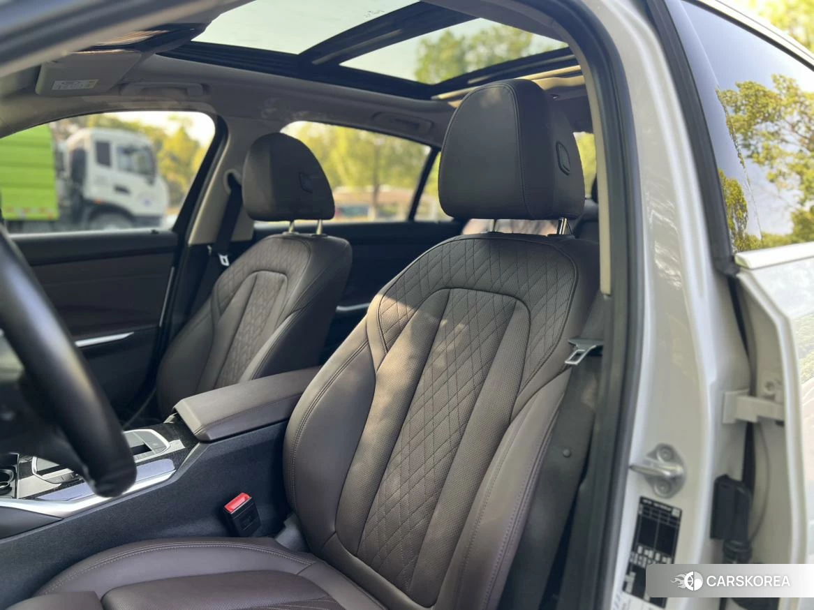 BMW 3 series id 4420265 из Китая 12