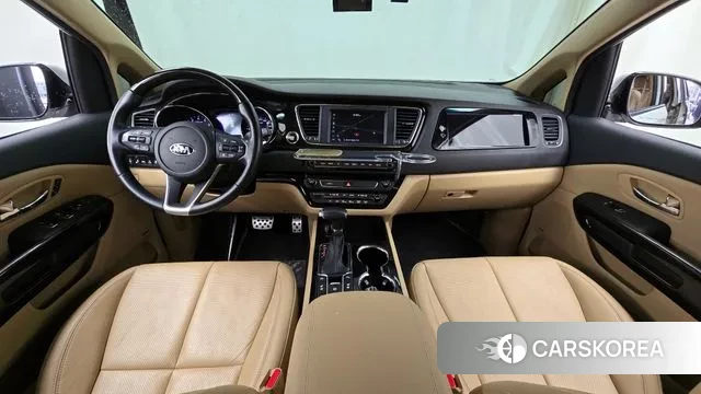 Kia The New Carnival id 3754392 из Кореи 17