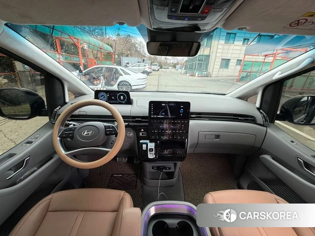 Hyundai Staria id 3909248 из Кореи 16