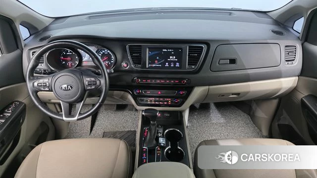 Kia The New Carnival id 4284511 из Кореи 34