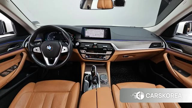 BMW 5 Series (G30) id 4604766 из Кореи 17
