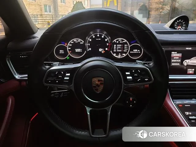 Porsche Panamera (971) id 3612577 из Кореи 17