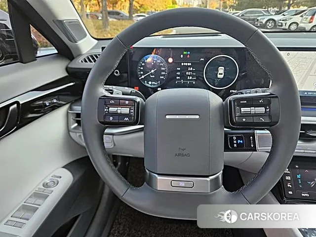 Hyundai Grandeur (GN7) id 3388459 из Кореи 17