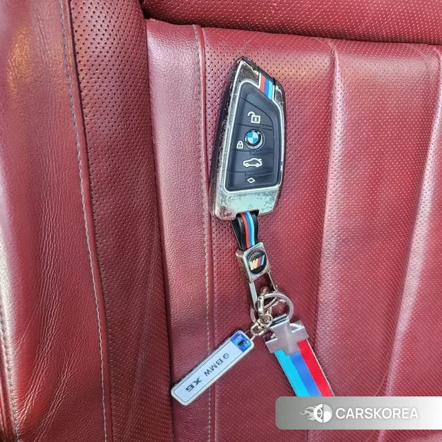 BMW X6 (G06) id 3655447 из Кореи 17