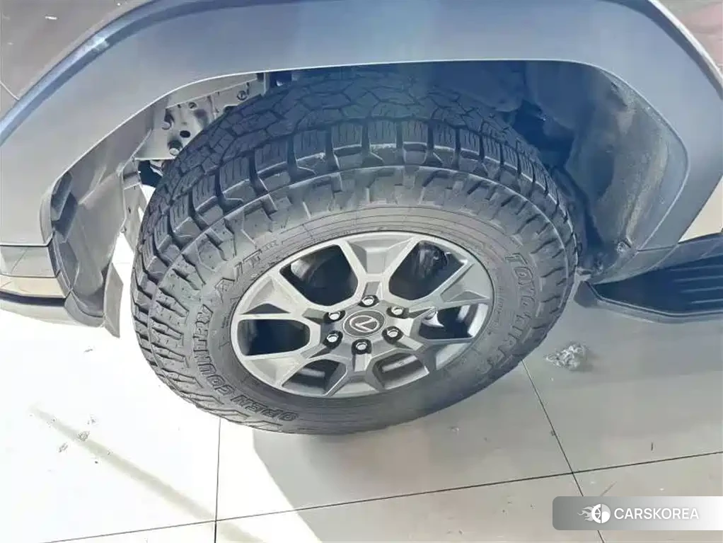 Lexus GX id 4505086 из Китая 7