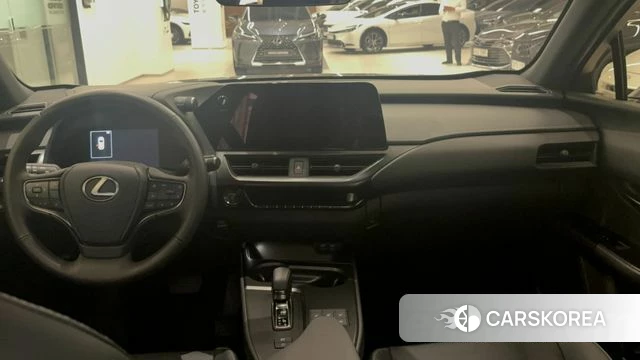 Lexus UX300h id 4748980 из Кореи 11