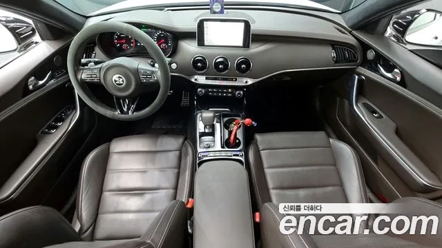 Kia Stinger id 2897152 из Кореи 17