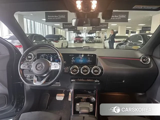 Mercedes-Benz GLA - Class H247 id 3519642 из Кореи 14
