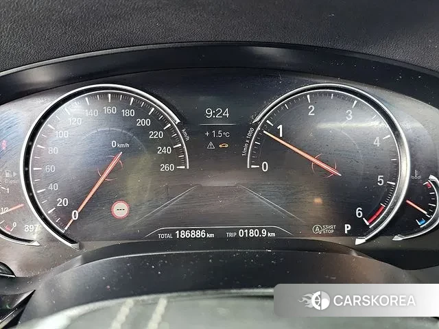 BMW 5 Series (G30) id 3754536 из Кореи 17