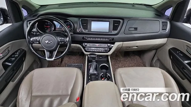 Kia The New Carnival id 2908141 из Кореи 17