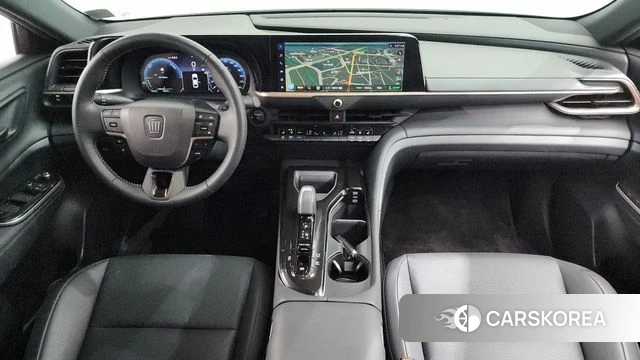 Toyota Crown Crossover id 4607840 из Кореи 29