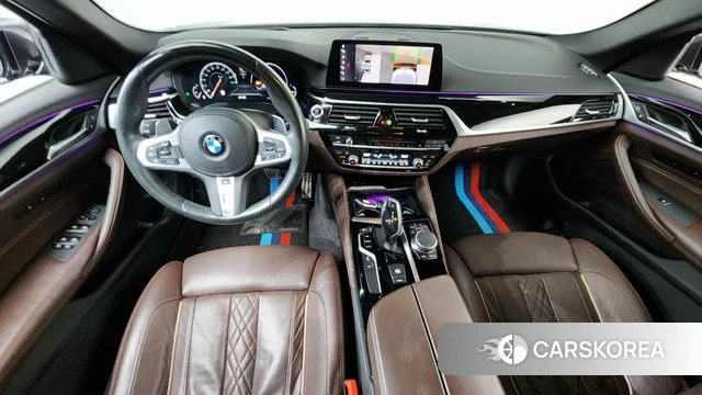 BMW 5 Series (G30) id 4363102 из Кореи 31