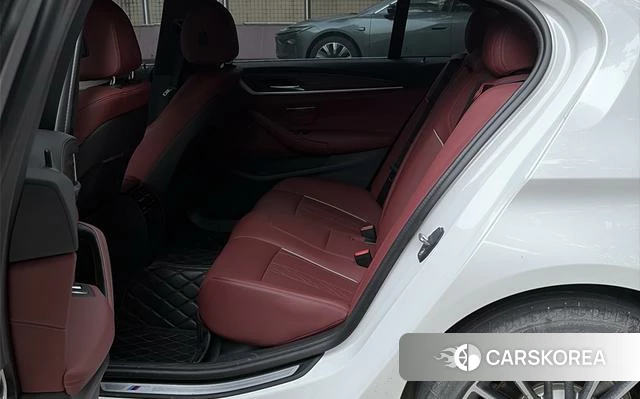 BMW 5 series id 4301665 из Китая 12