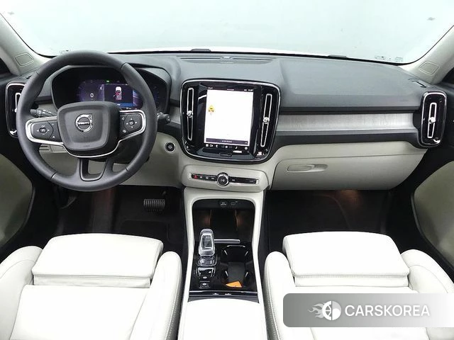 Volvo XC40 id 3909496 из Кореи 17