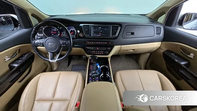 Kia The New Carnival id 3460118 из Кореи 17