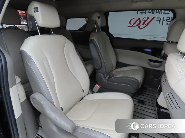 Kia Carnival 4th generation id 3643639 из Кореи 17