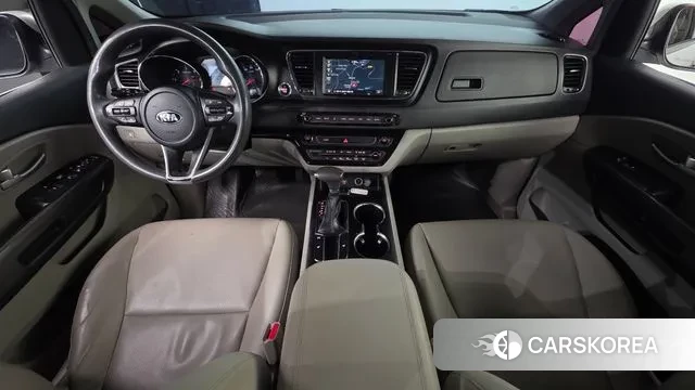 Kia The New Carnival id 3494638 из Кореи 17