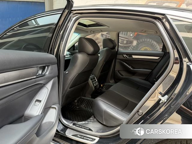 Honda Accord id 4353259 из Китая 7