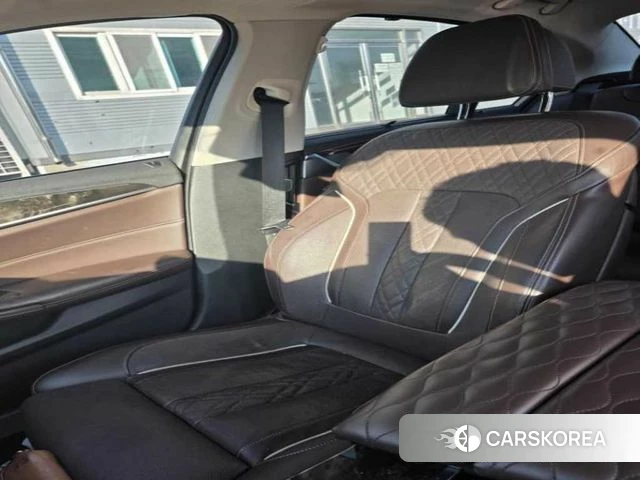 BMW 5 Series (G30) id 4907558 из Кореи 7