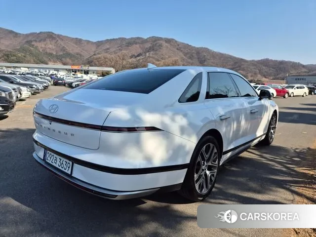 Hyundai Grandeur Hybrid (GN7) id 3775986 из Кореи 12