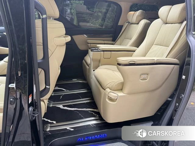 Toyota Elfa id 4314225 из Китая 9