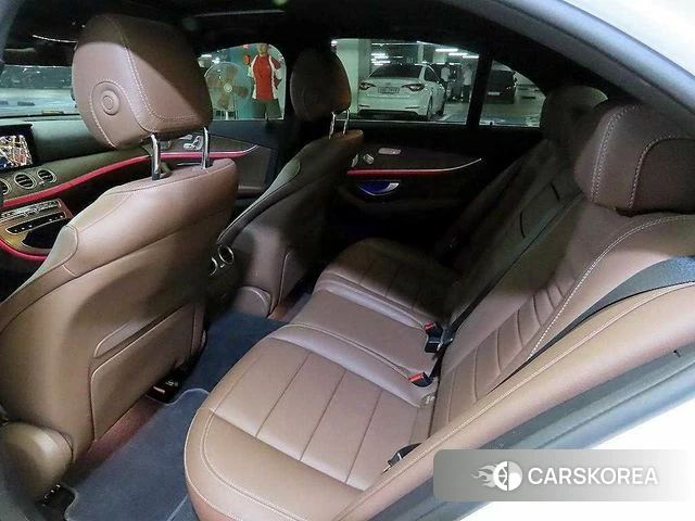 Mercedes-Benz E-Class W213 id 4645626 из Кореи 17