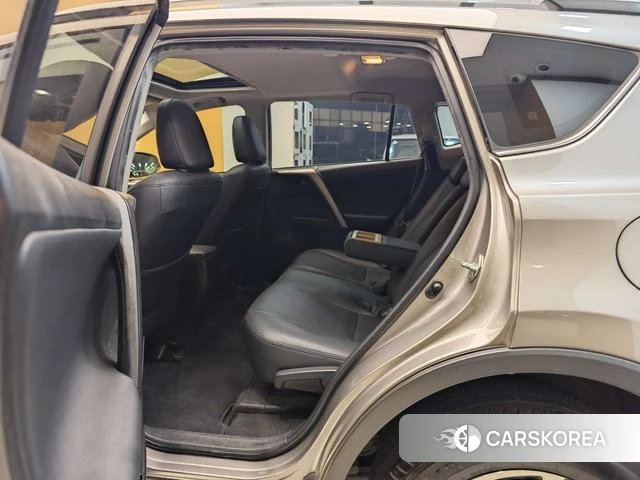 Toyota RAV4 Rongfang id 4220617 из Китая 30