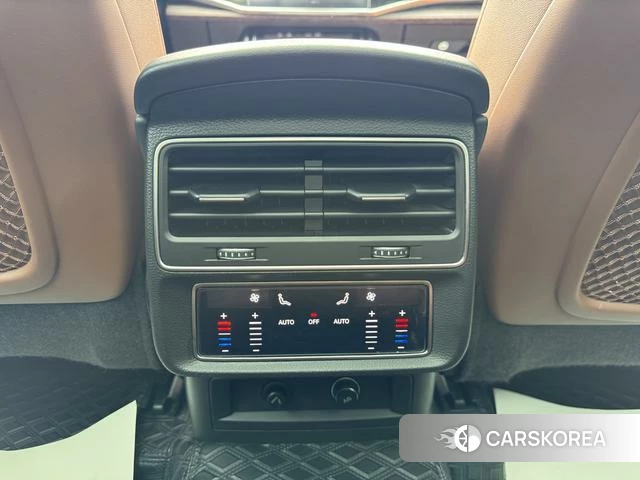 Audi Q7 id 4265846 из Китая 14