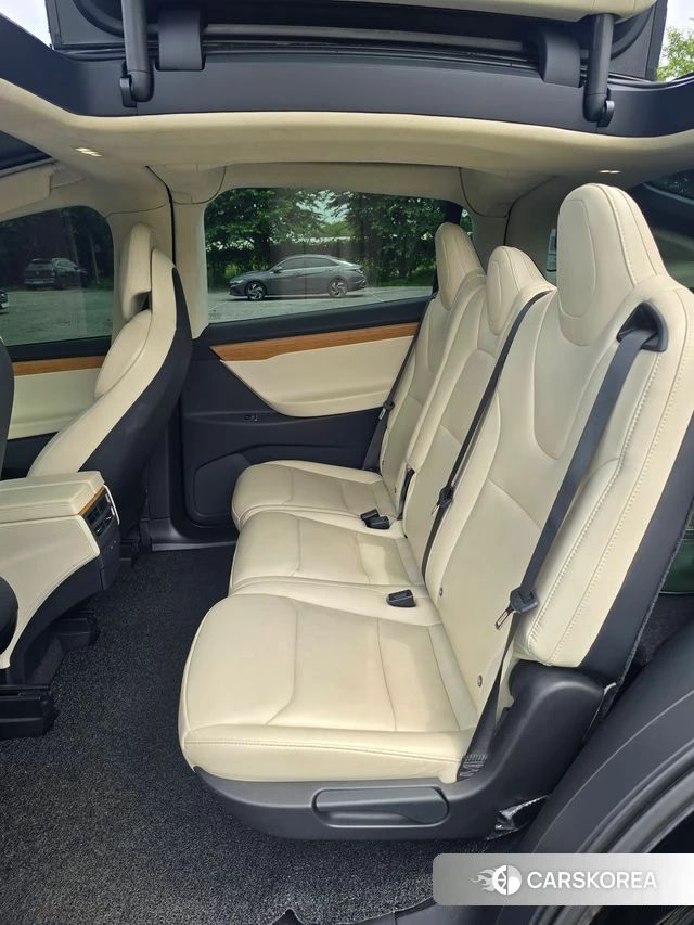 Tesla Model X id 4502104 из Кореи 17