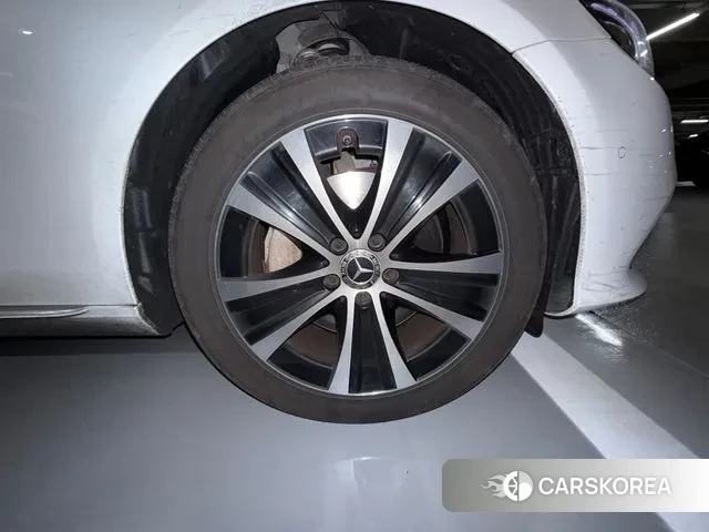 Mercedes-Benz E-Class W213 id 3766055 из Кореи 17