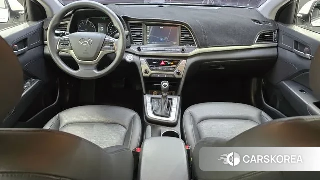 Hyundai Avante AD id 2981776 из Кореи 17