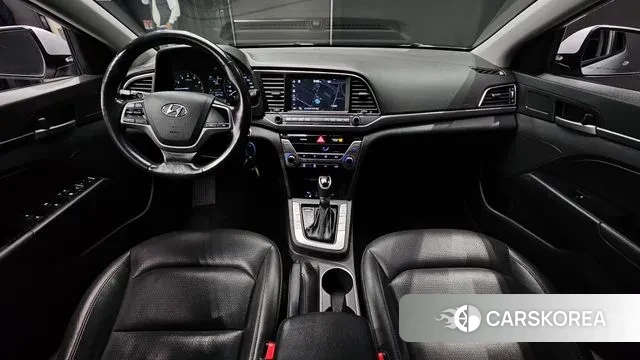 Hyundai Avante AD id 3357393 из Кореи 17