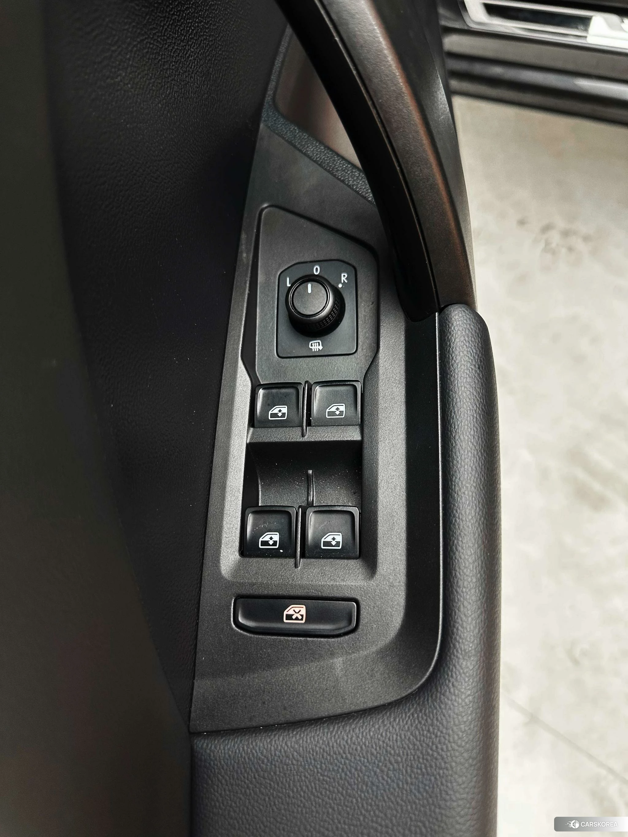 Volkswagen Tuyue id 4407234 из Китая 21