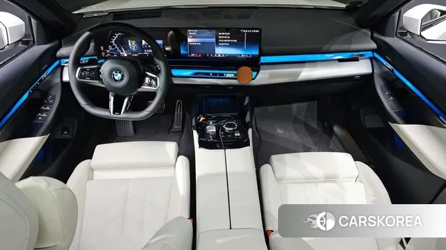 BMW 5 Series (G60) id 3457130 из Кореи 17