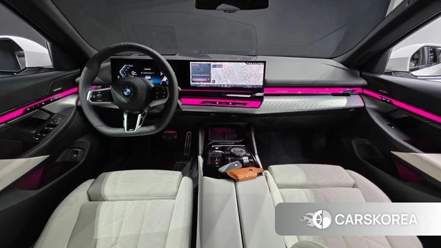 BMW 5 Series (G60) id 4752814 из Кореи 29