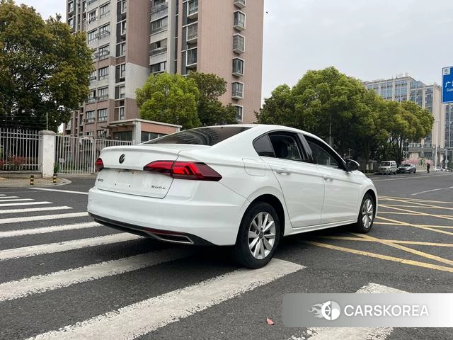 Volkswagen Bora id 4290900 из Китая 7