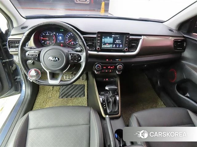 Kia Stonic id 4698765 из Кореи 17