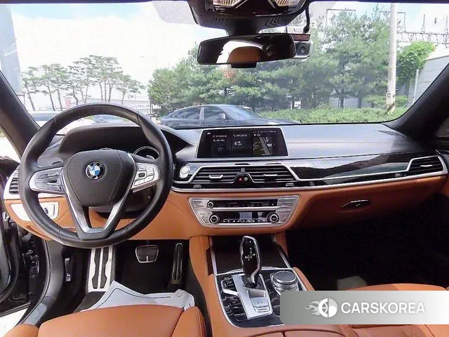 BMW 7 Series (G11) id 3004788 из Кореи 17