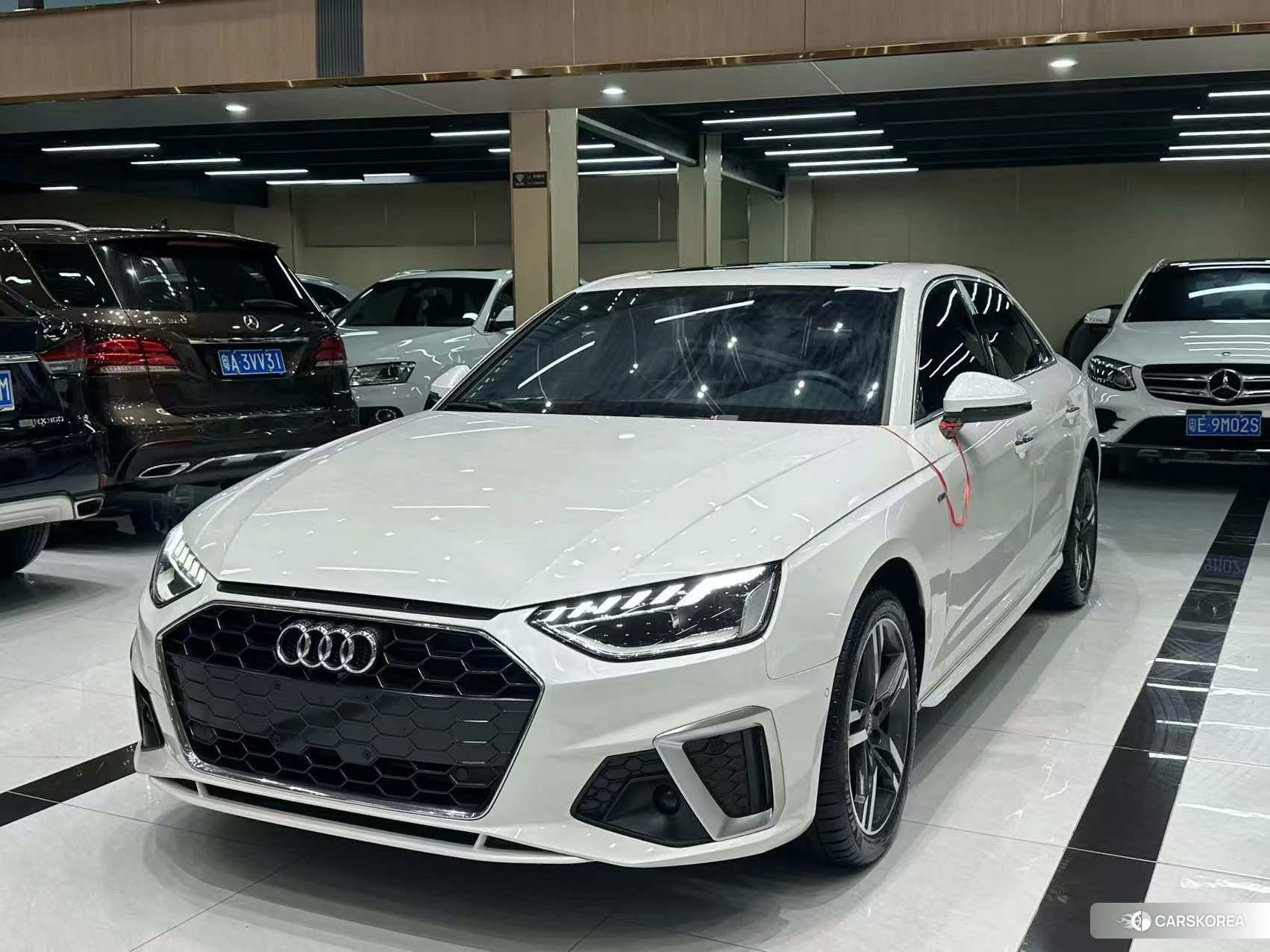 Audi A4L id 4455098 из Китая 8