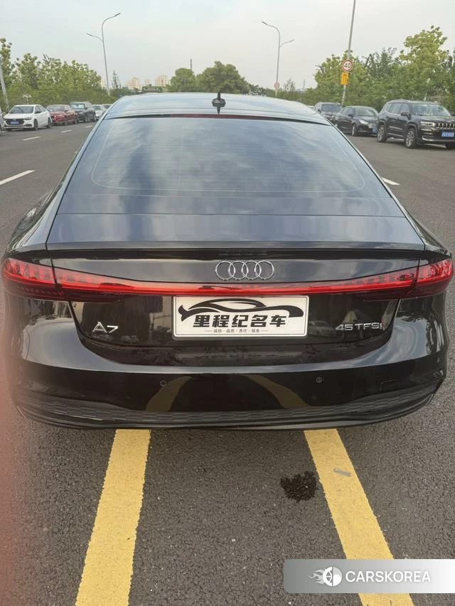 Audi A7 id 4320769 из Китая 15