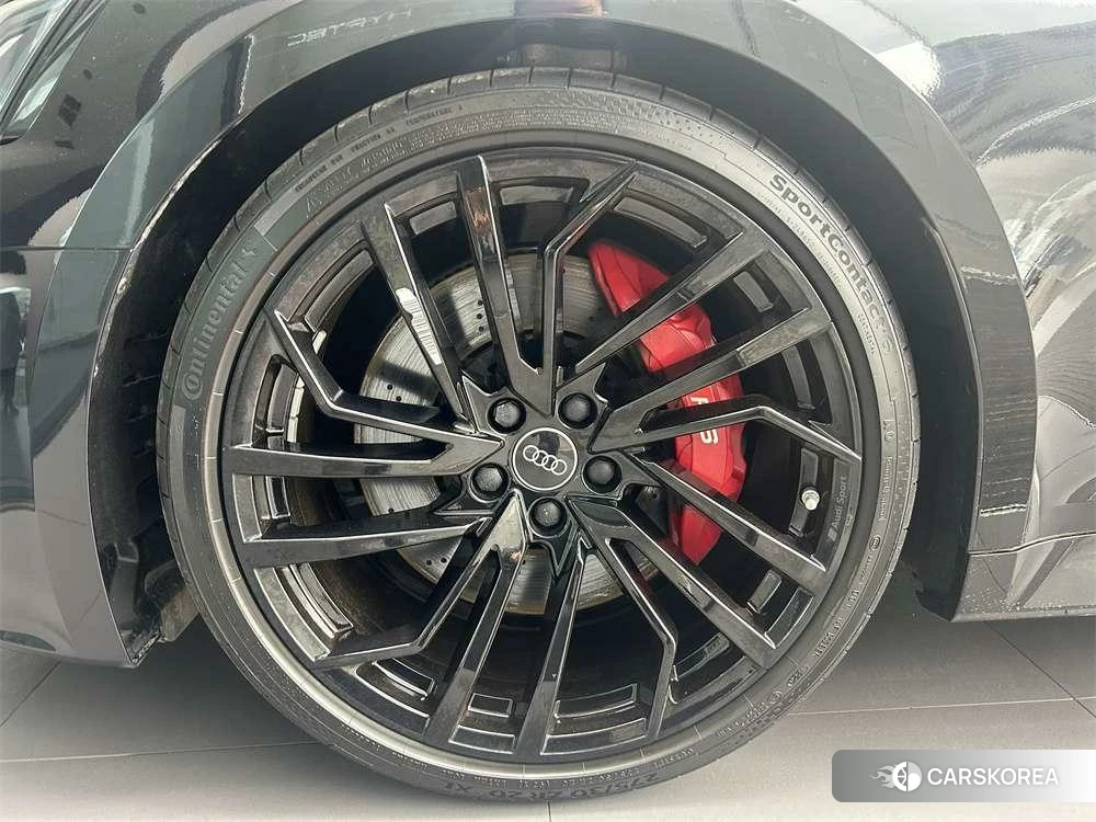 Audi RS 5 id 4454055 из Китая 12