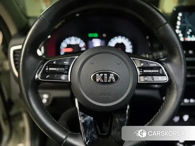 Kia Seltos id 3741330 из Кореи 14